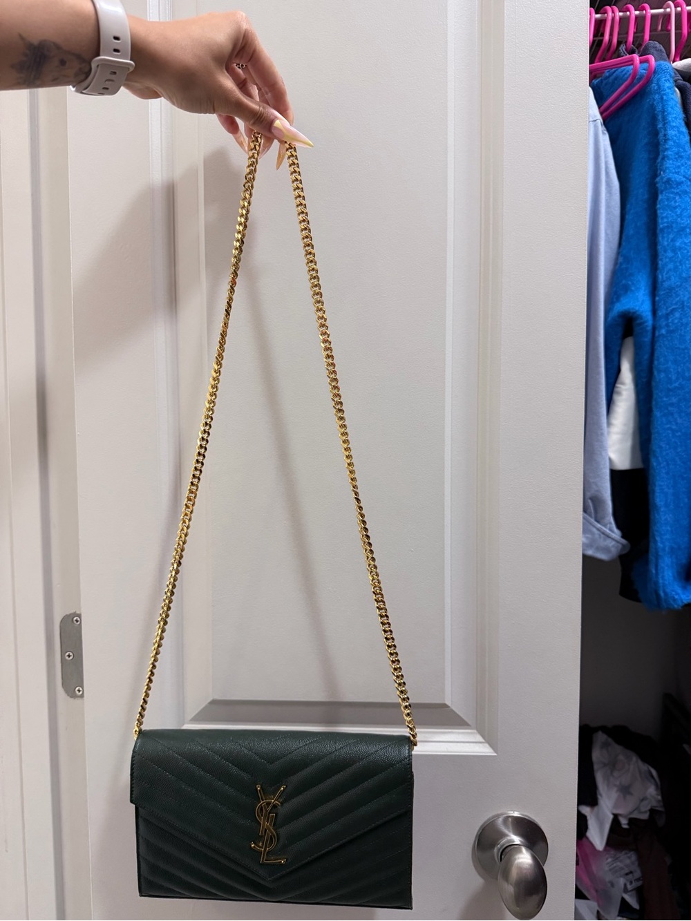 Saint Laurent Green Chevron YSL Wallet-On-Chain with Gold Hardware - Picture 5 of 6